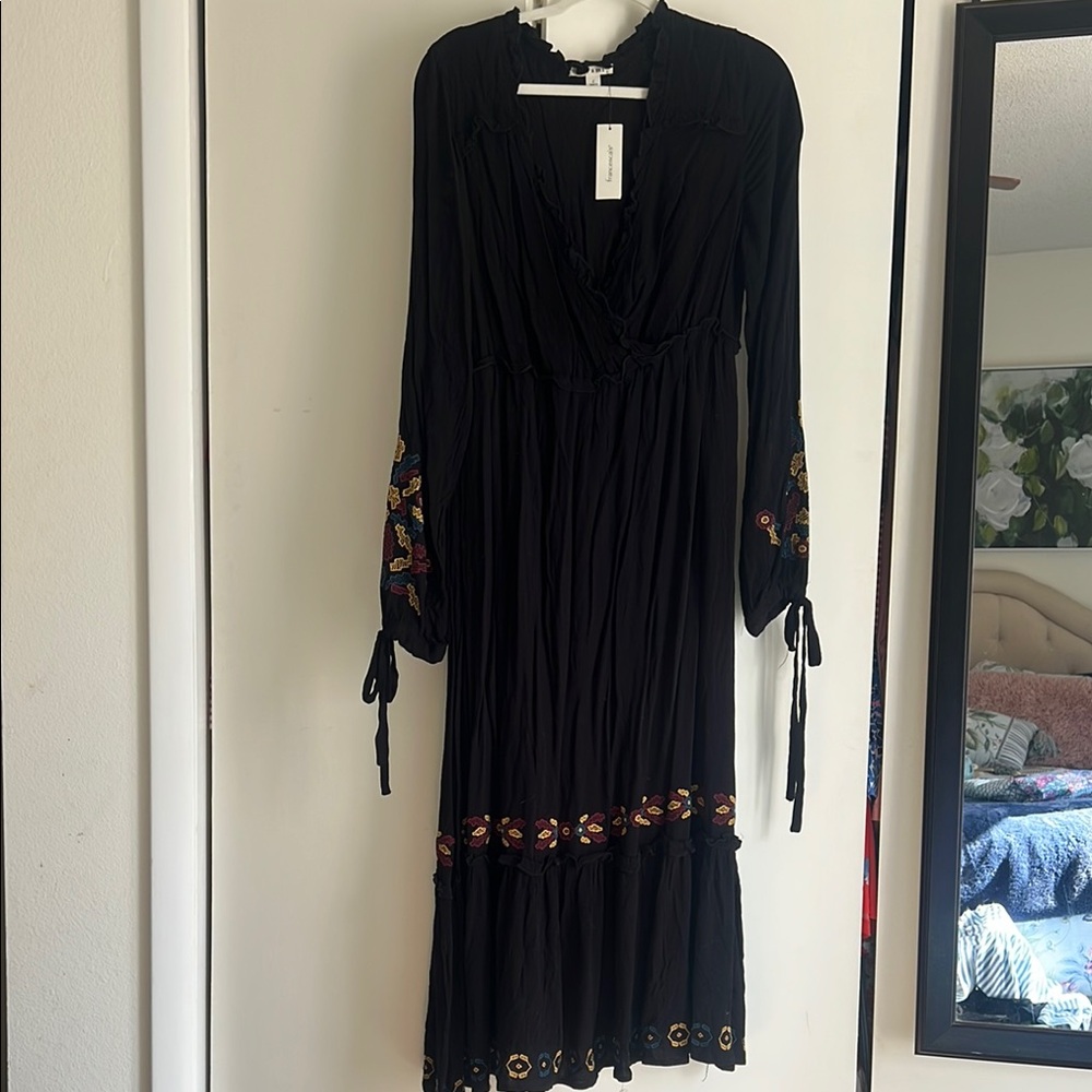 NWT Francesca’s Embroidered Black Dress